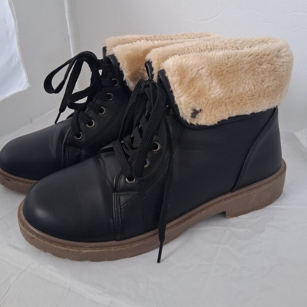 Just Be Women's Faux Fur Winter Boot Color Black Size 10